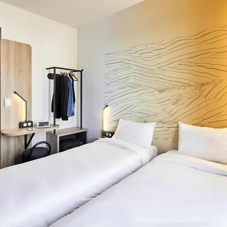 B&B Hotel Argenteuil 3*