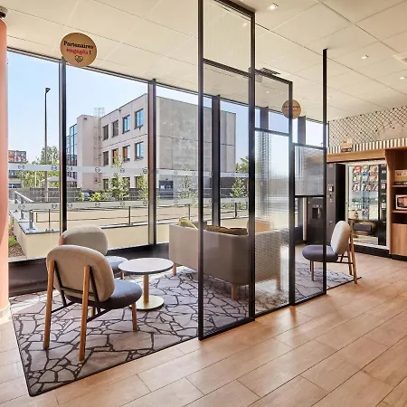 B&B HOTEL Argenteuil 3*