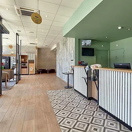 B&B Hotel Argenteuil Argenteuil