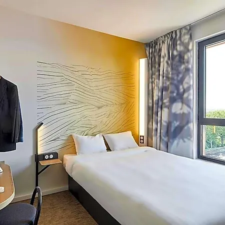 Otel B&B Hotel Argenteuil Argenteuil